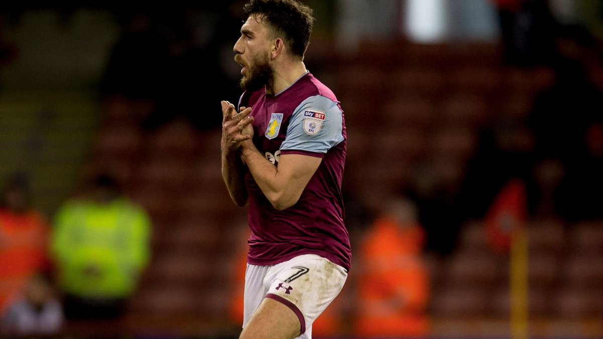 WCBA渐入佳境，后卫线上两员“虎将”越战越勇（WCBA赛势走高，后场双将愈战愈强）