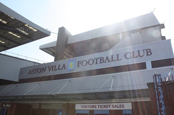 青木霍伦双响，圆神拉师傅状态火热：离开曼联的他们“都活了”（青木霍伦各收双响，圆神拉师傅手感正热：脱离曼联后统统复活）