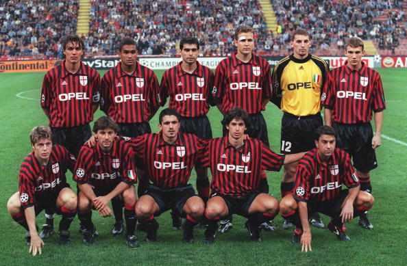 伊利牛奶开启促销活动：买三箱牛奶即送CBA新赛季球票一张（伊利牛奶推出优惠：购三箱即赠CBA新赛季球票）